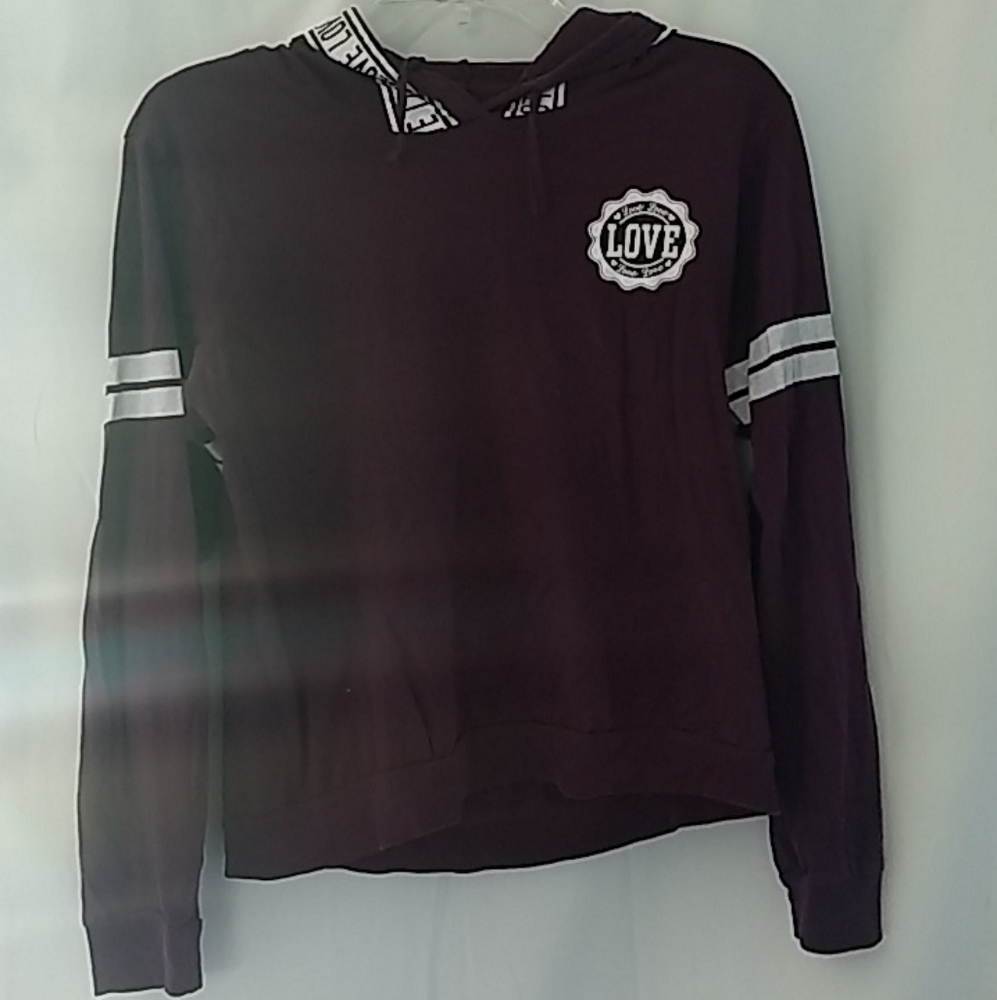 Long sleeve with hood